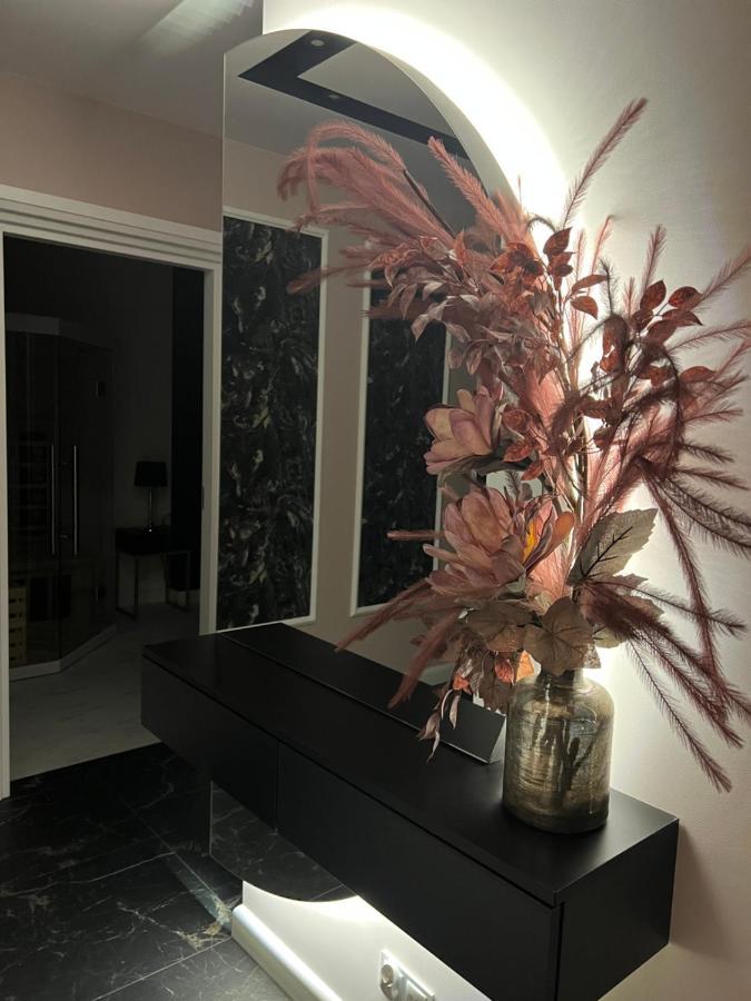 Apartament Primavera 2 Z Sauna I Jacuzzi Kielce Luaran gambar
